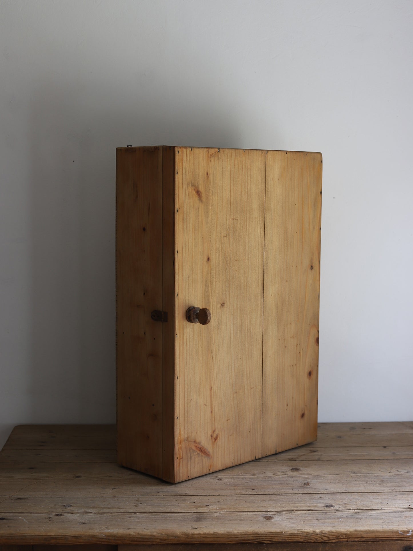 WOODBOX with LAMP
