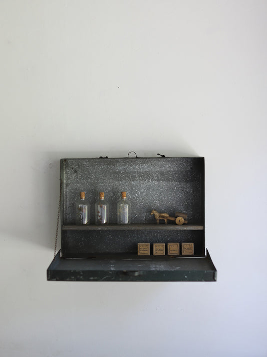 IRON TOOL BOX