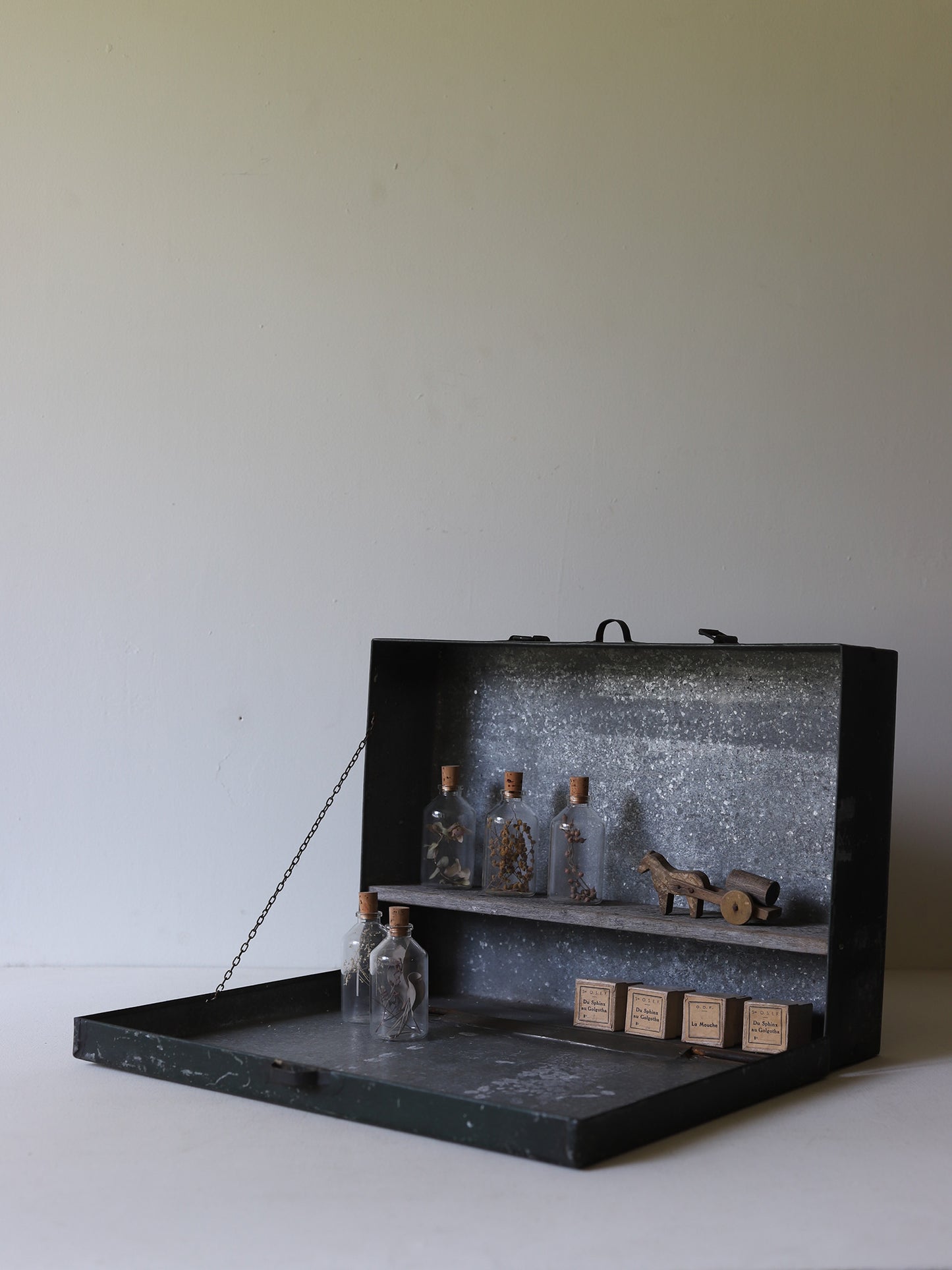 IRON TOOL BOX