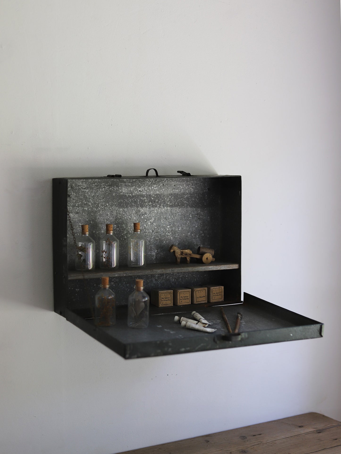 IRON TOOL BOX