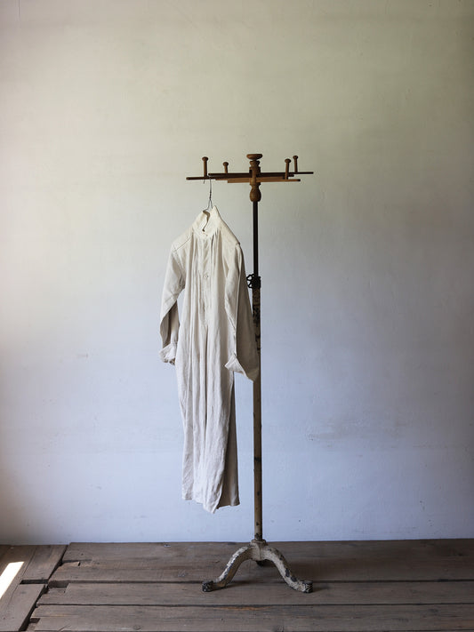 HANGER STAND