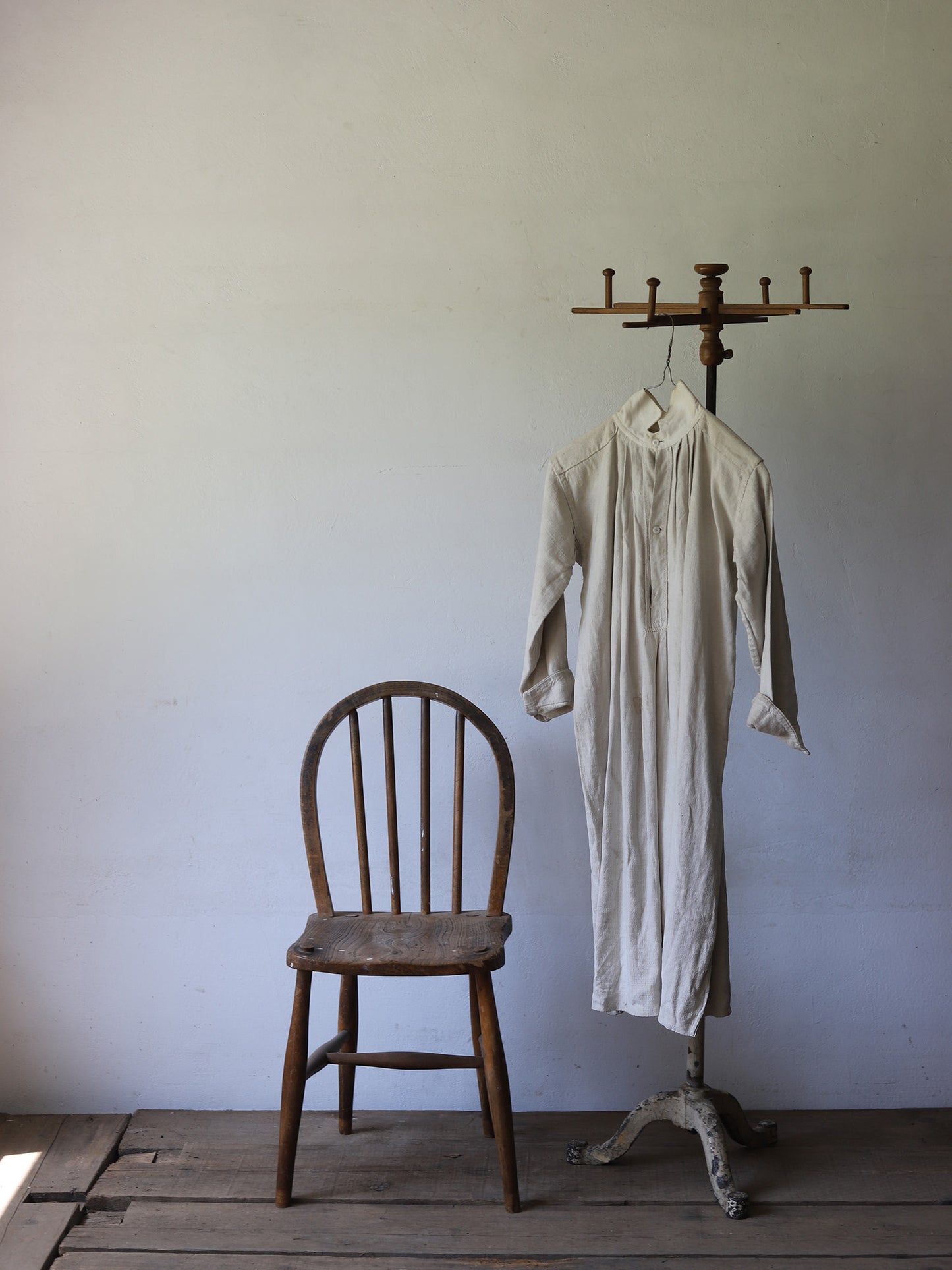 HANGER STAND