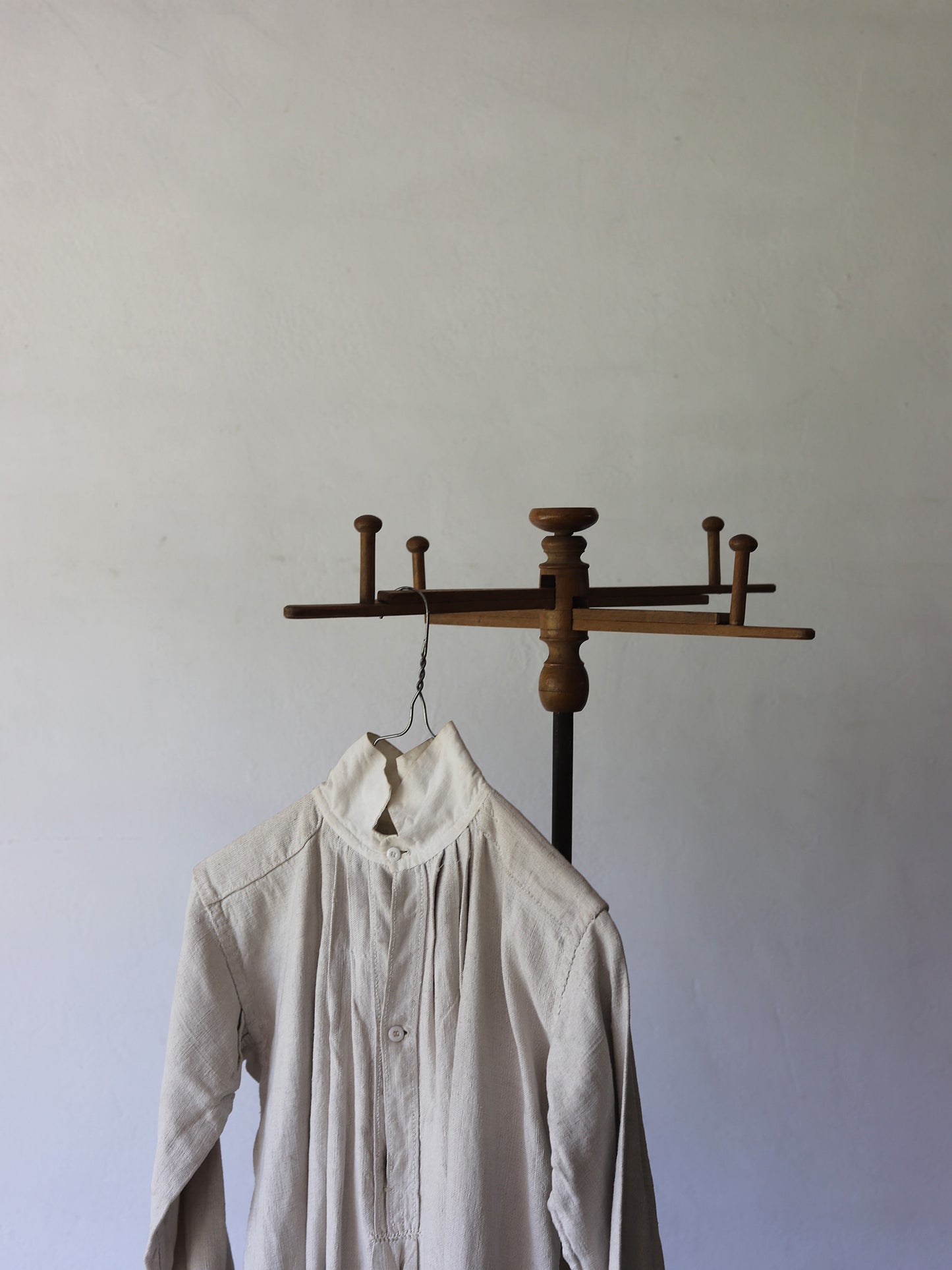 HANGER STAND
