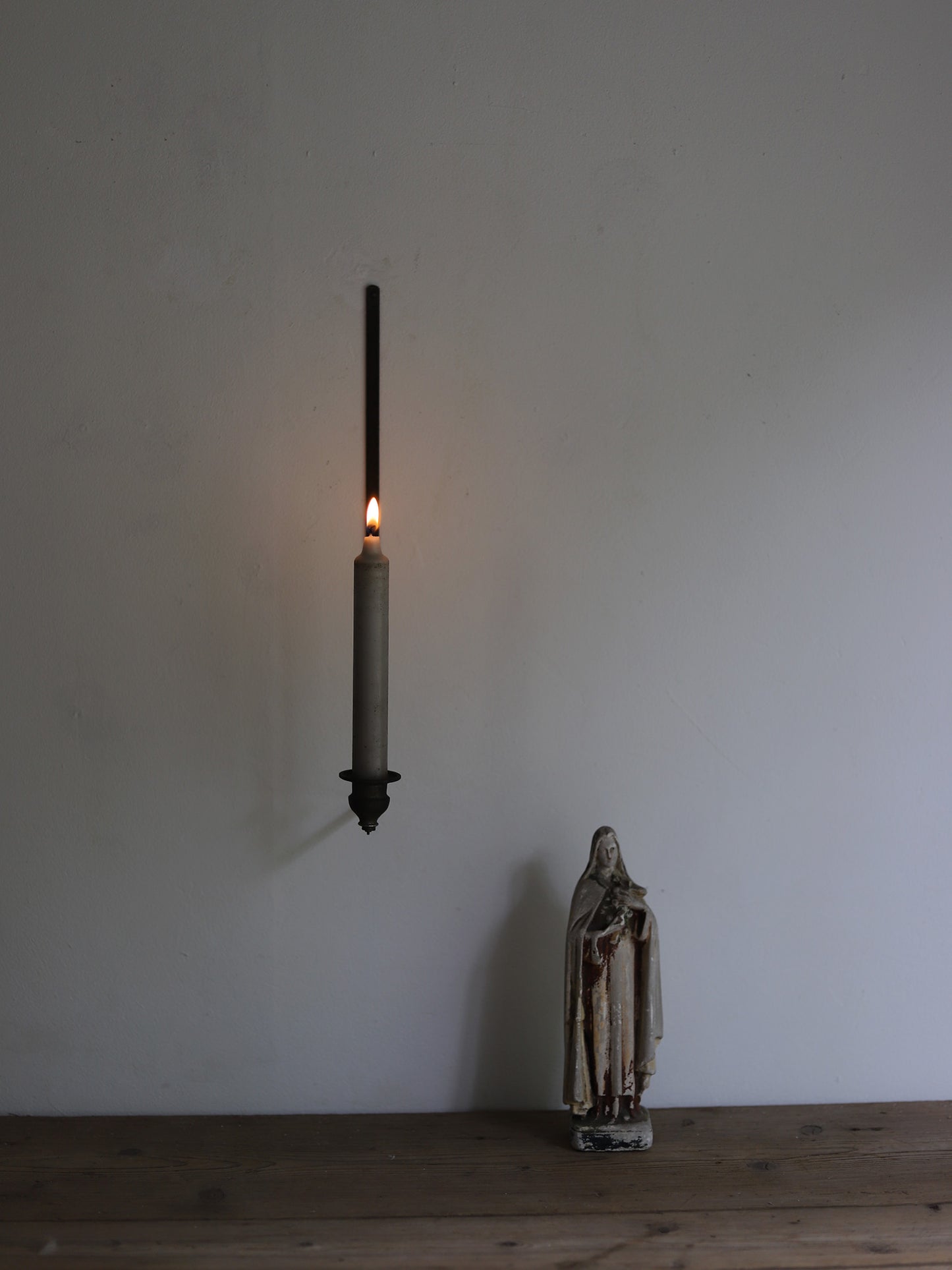WALL CANDLE STAND