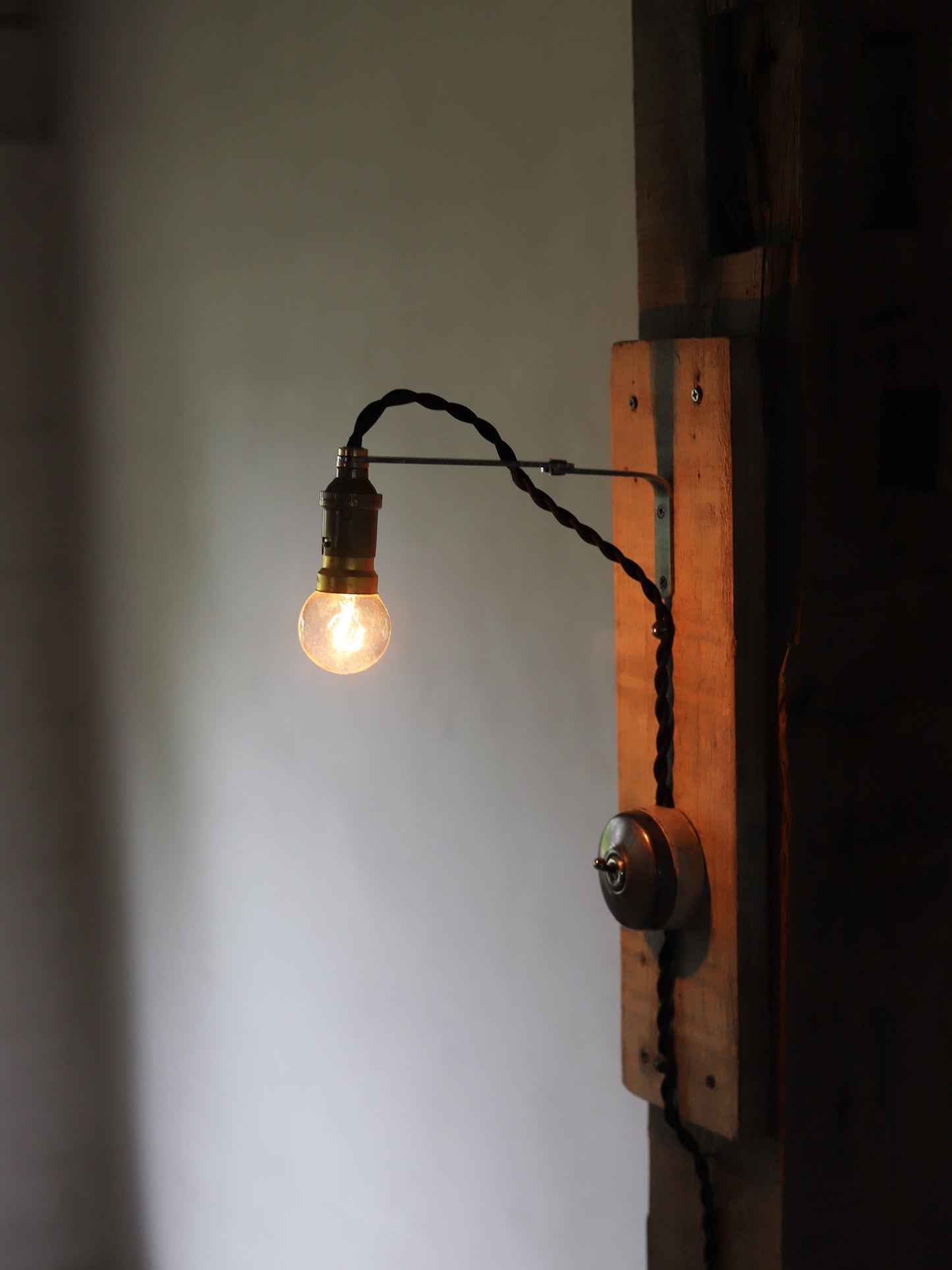 WALL LAMP with SWITCH