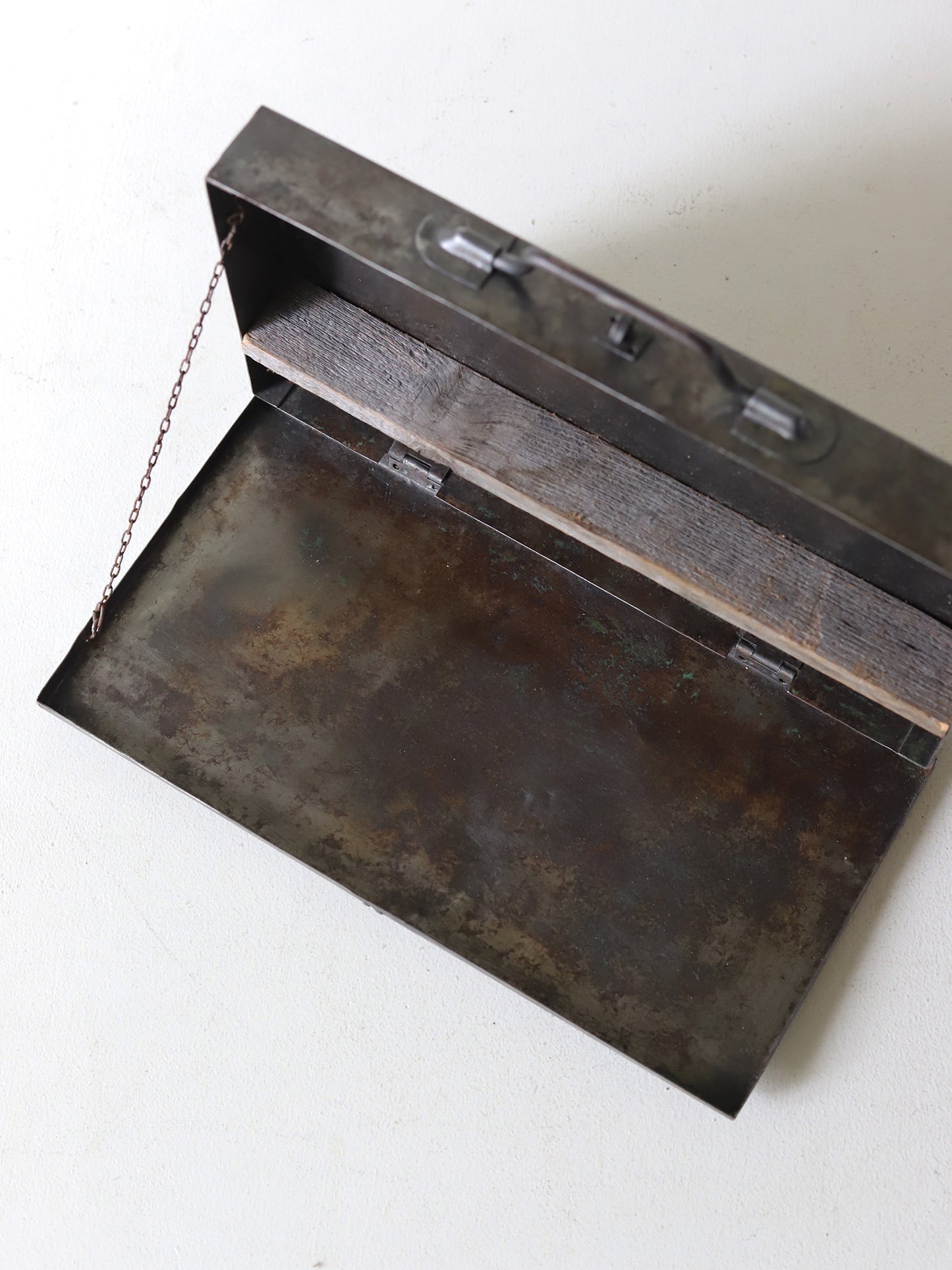 IRON TOOL BOX