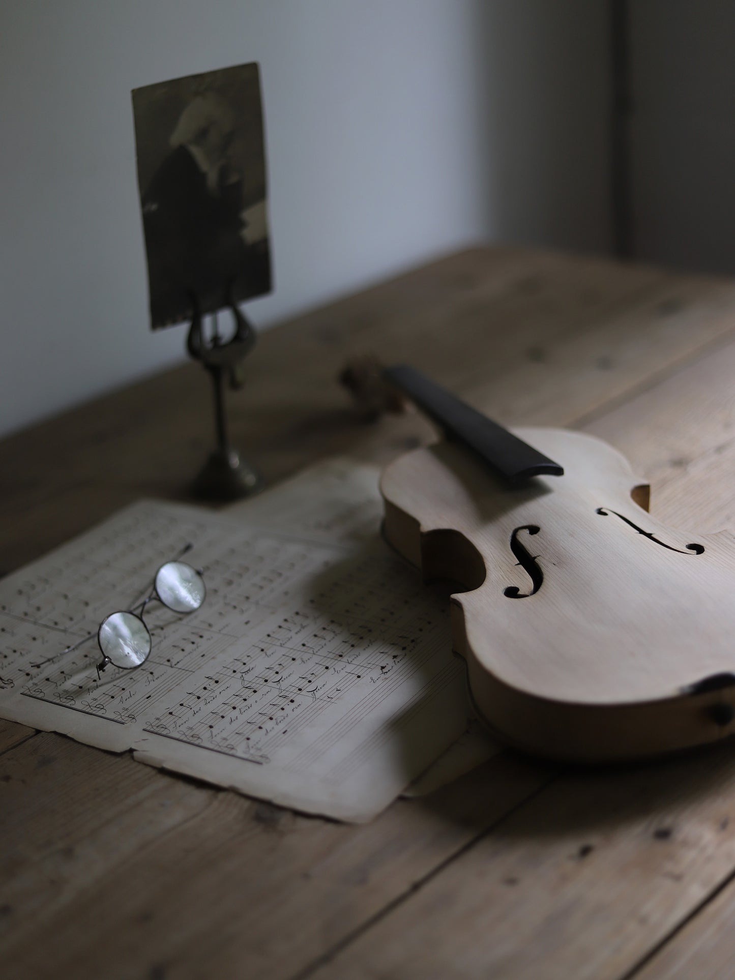 VIOLIN S