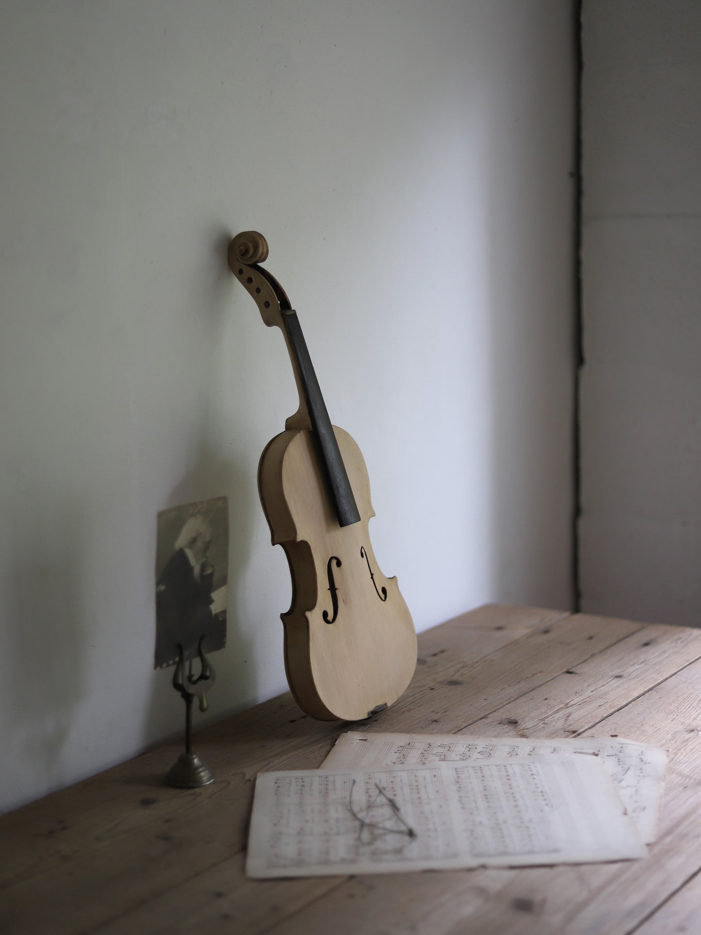 VIOLIN S