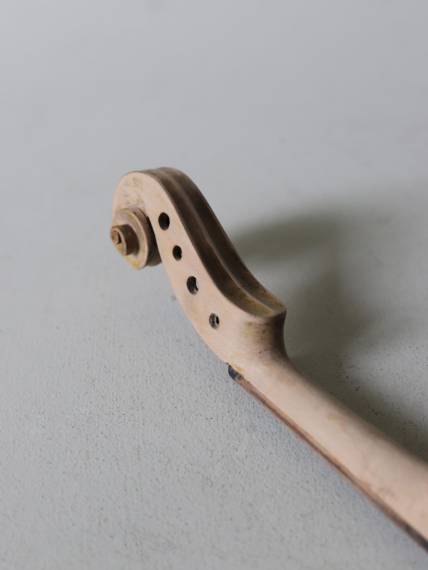VIOLIN S