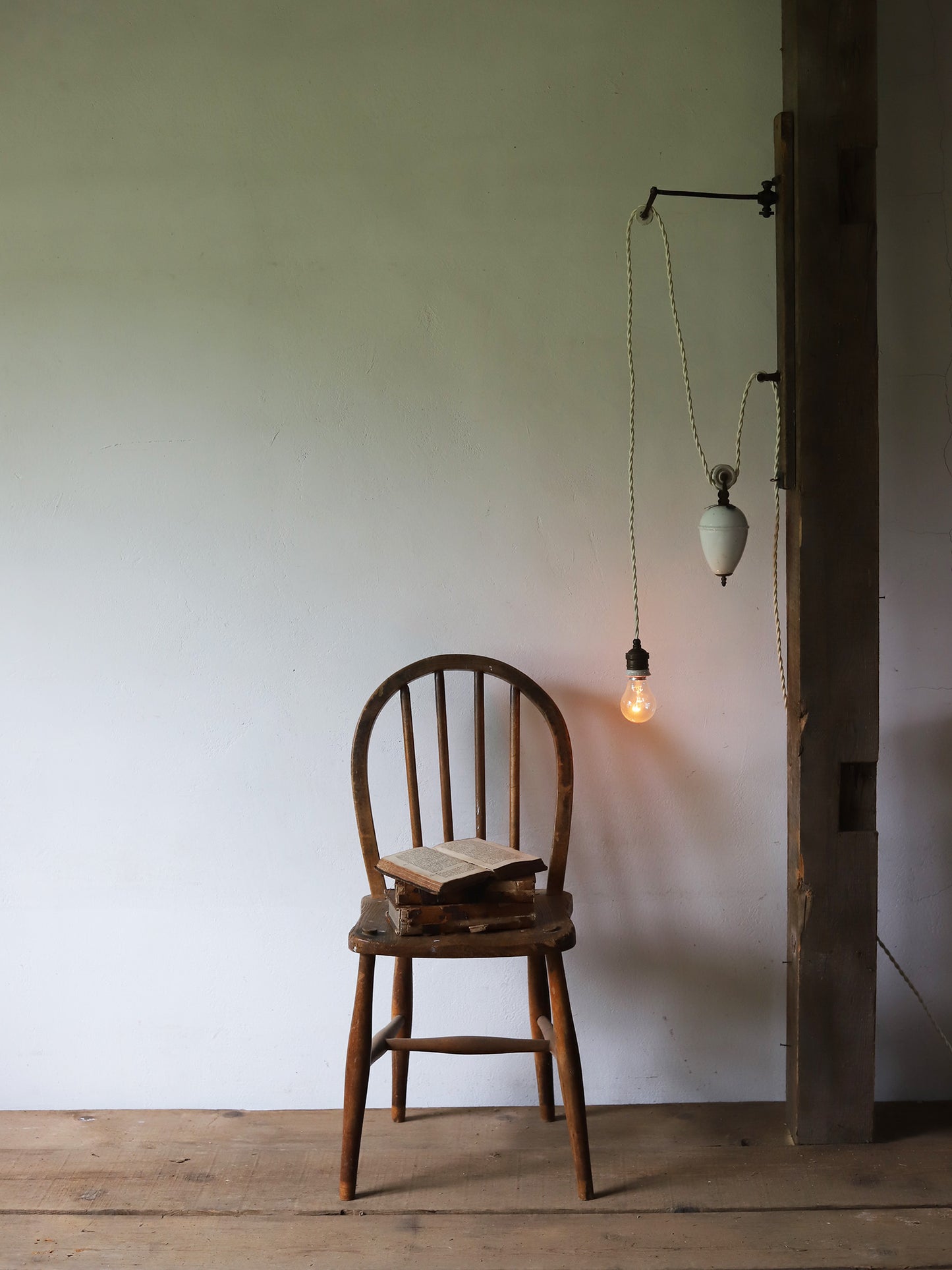 POTTERY LIFTING LAMP