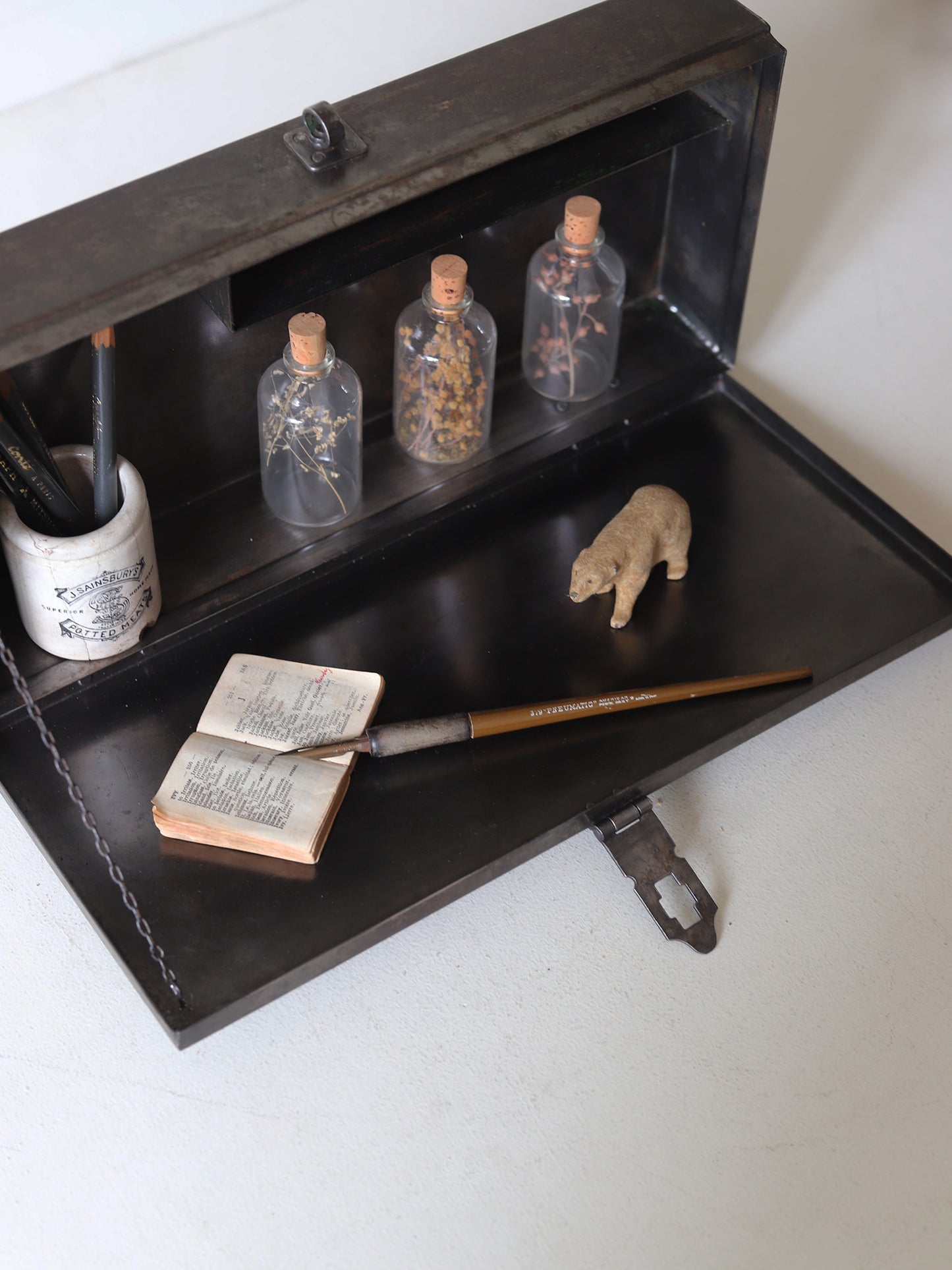 IRON TOOL BOX
