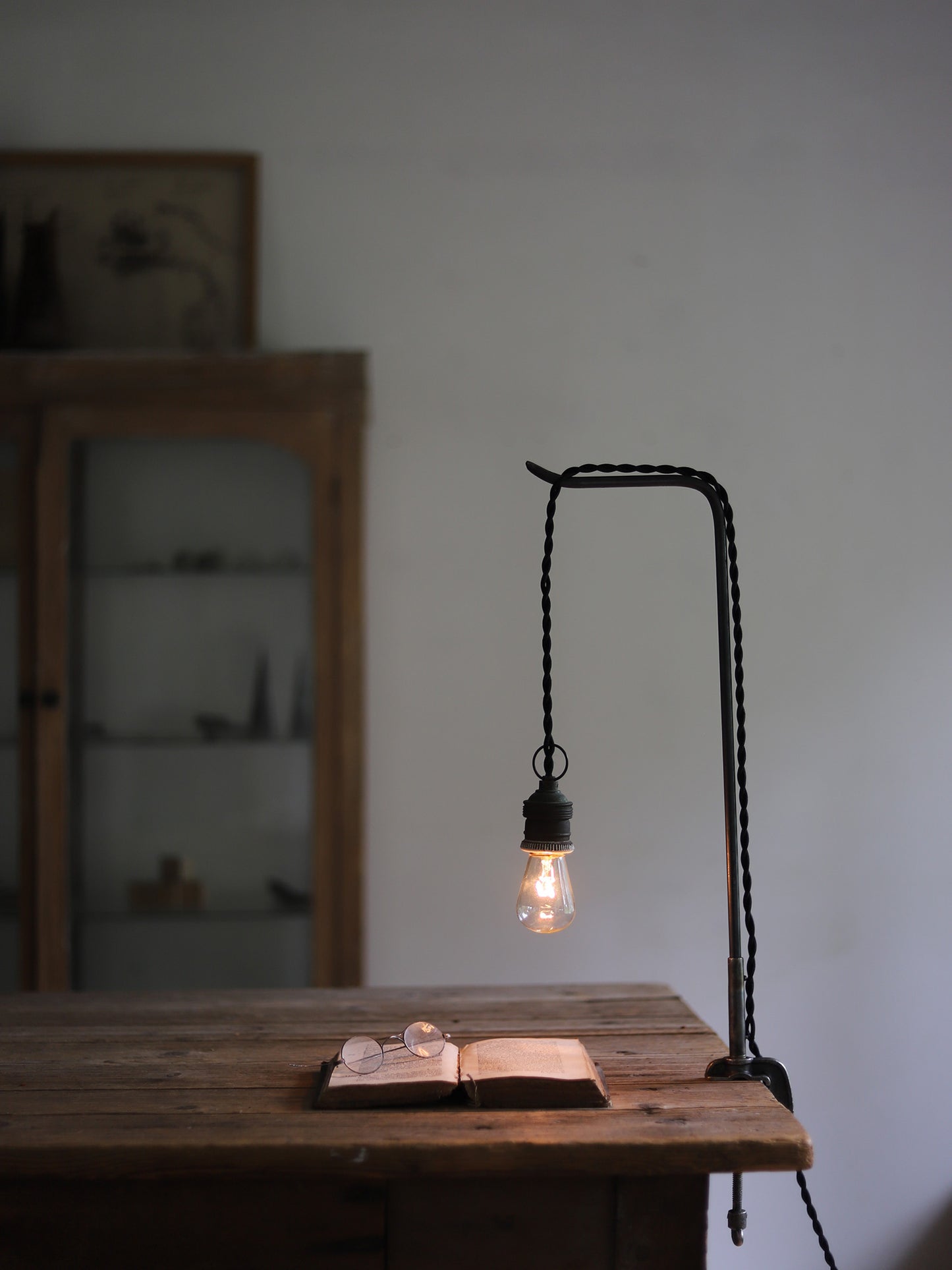 CLAMP LAMP