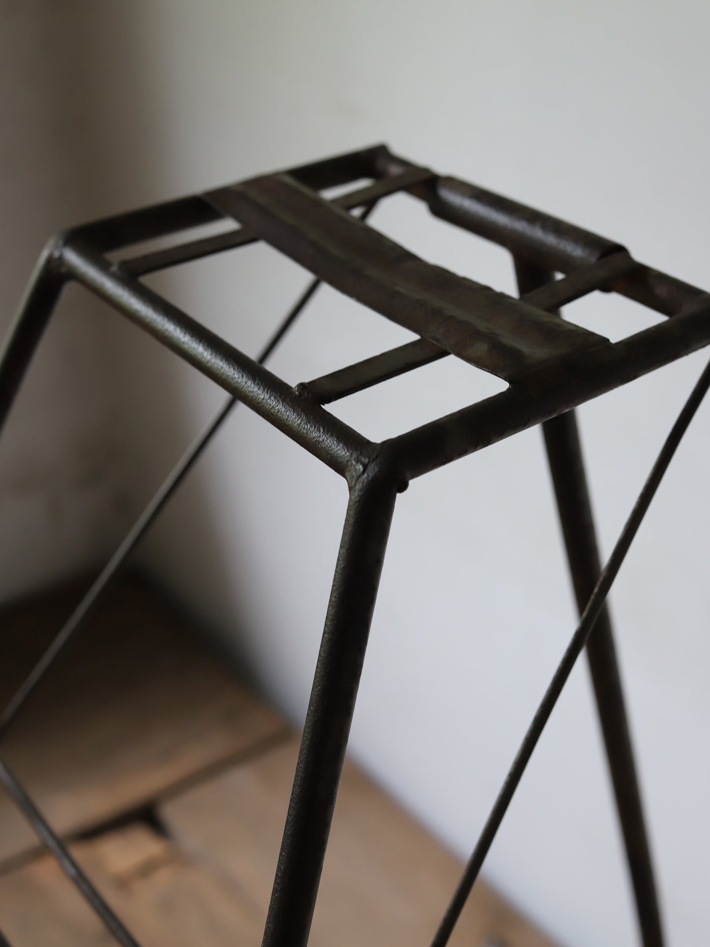 IRON STEPLADDER