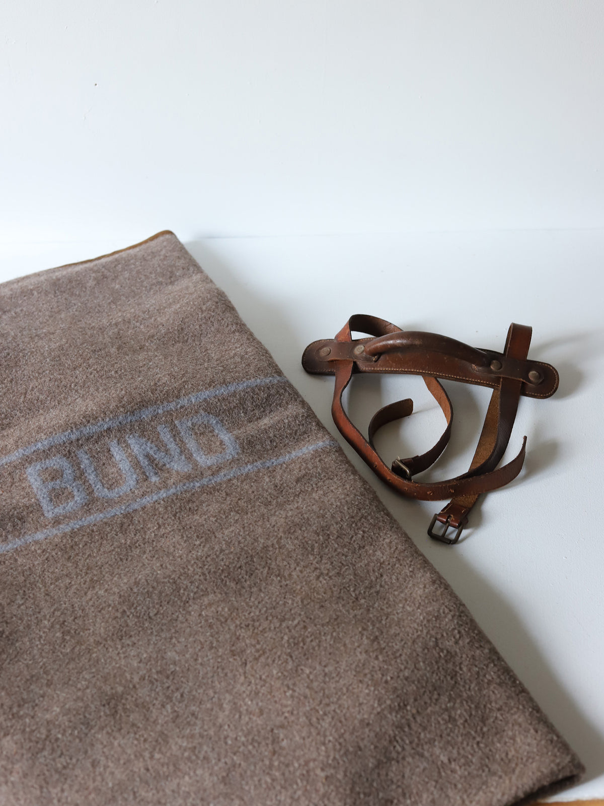 BLANKET with LEATHER BELT