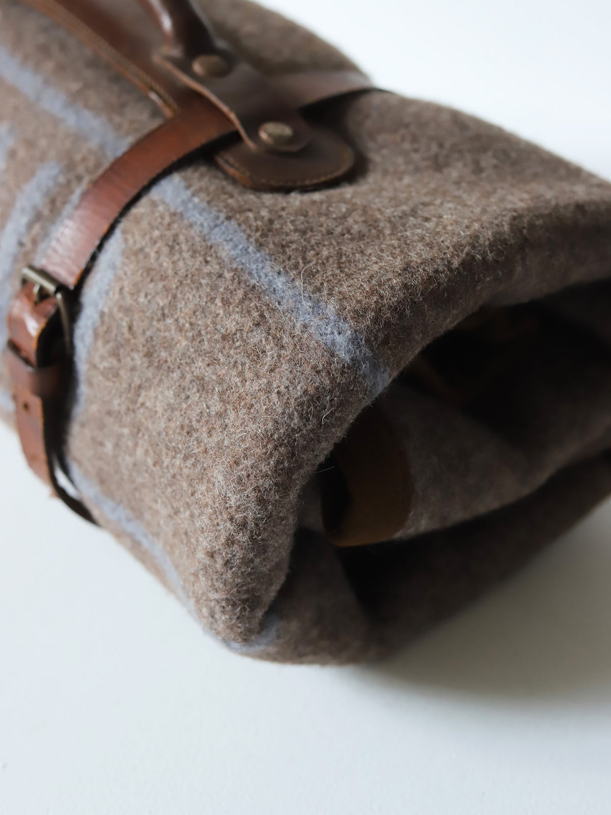 BLANKET with LEATHER BELT