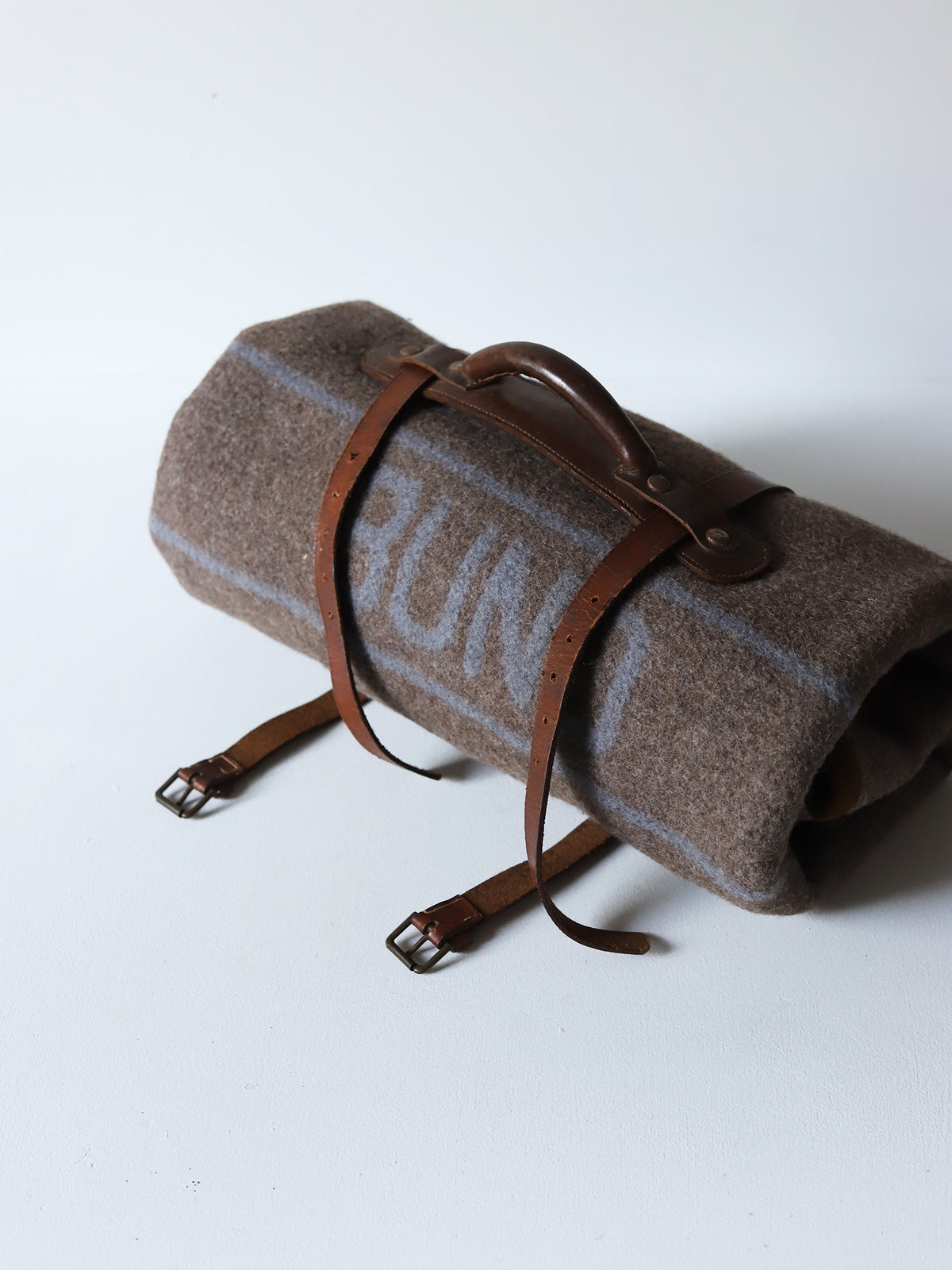 BLANKET with LEATHER BELT
