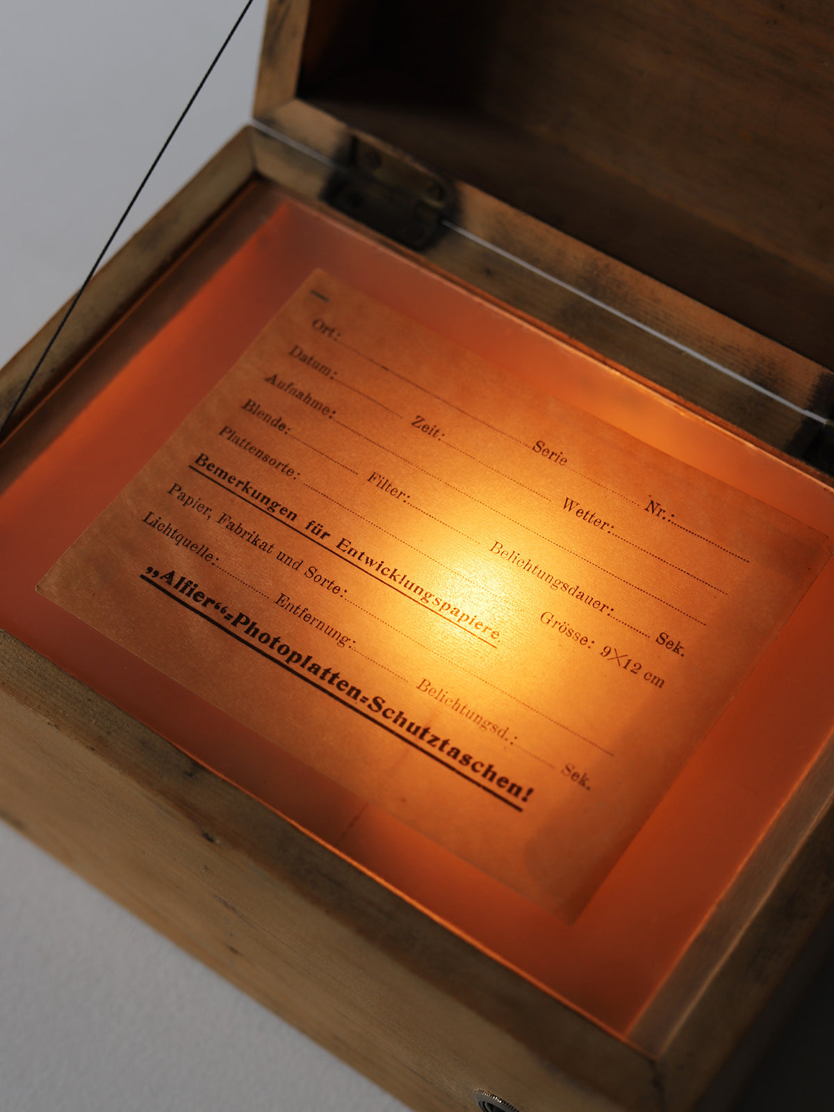 LIGHT BOX & GLASS FILM