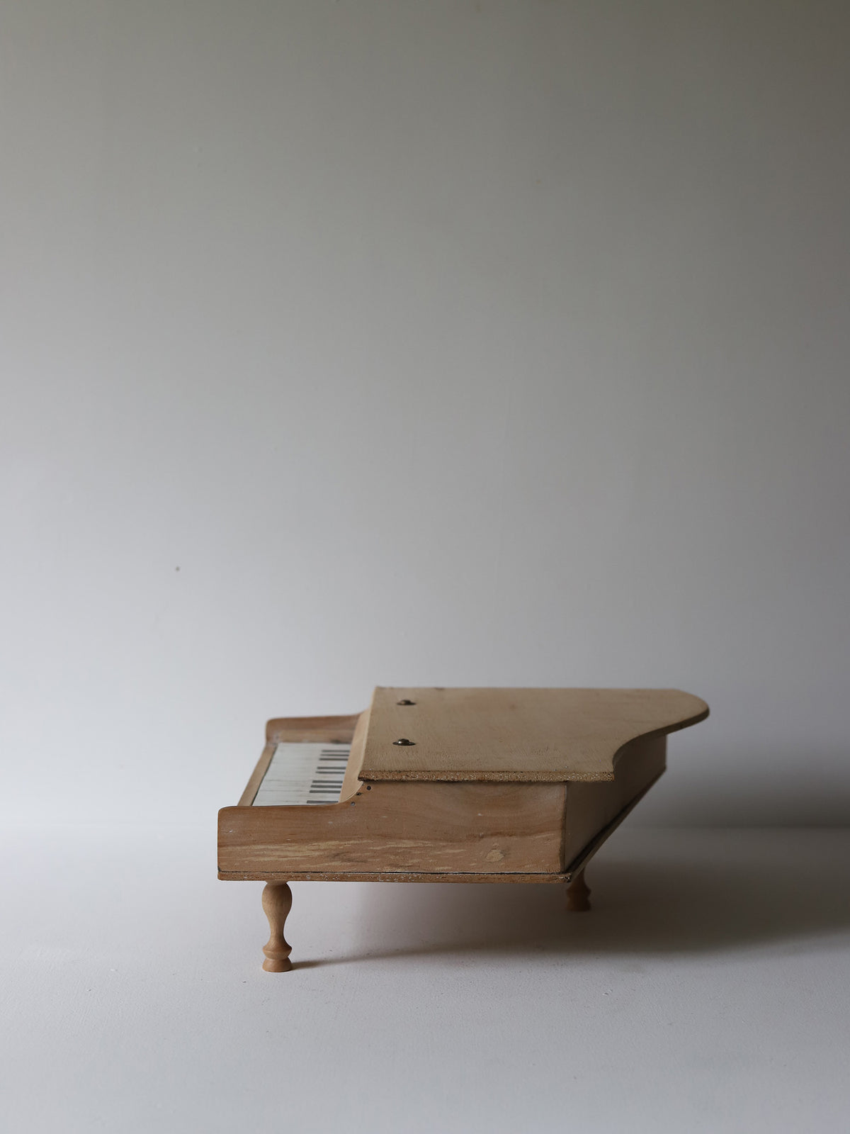 LITTLE PIANO