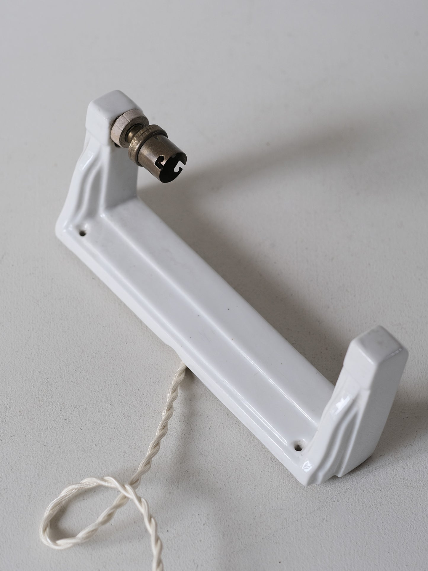 WALL LAMP WITH SWITCH：B