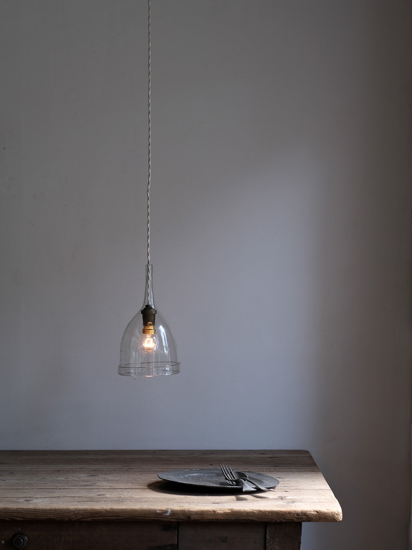 GLASS FUNNEL LAMP MIDDLE