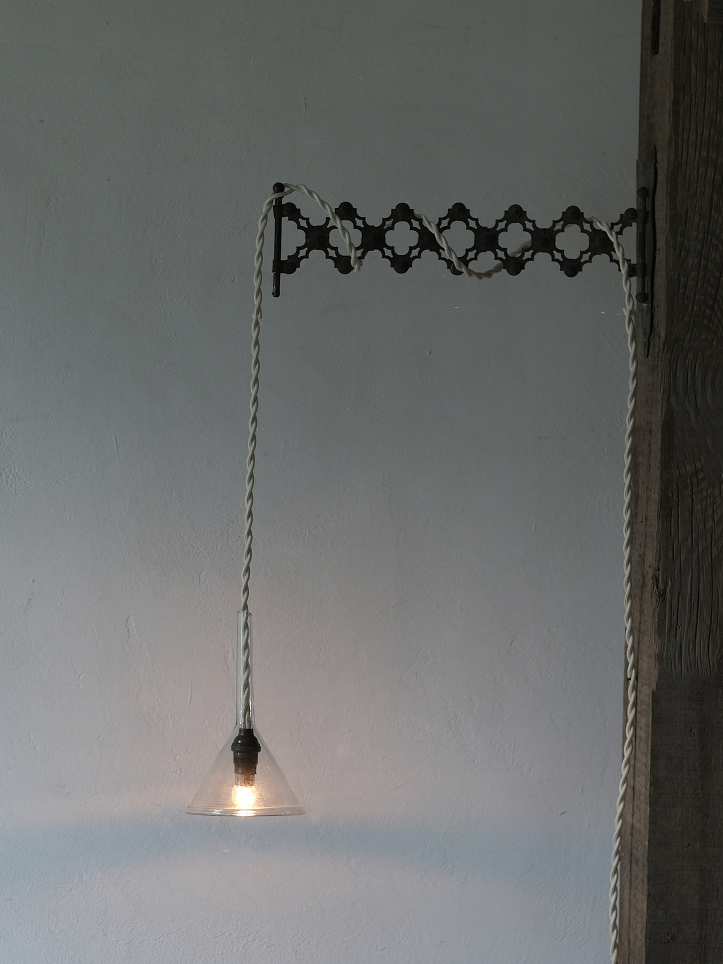 FUNNEL LAMP & SWITCH
