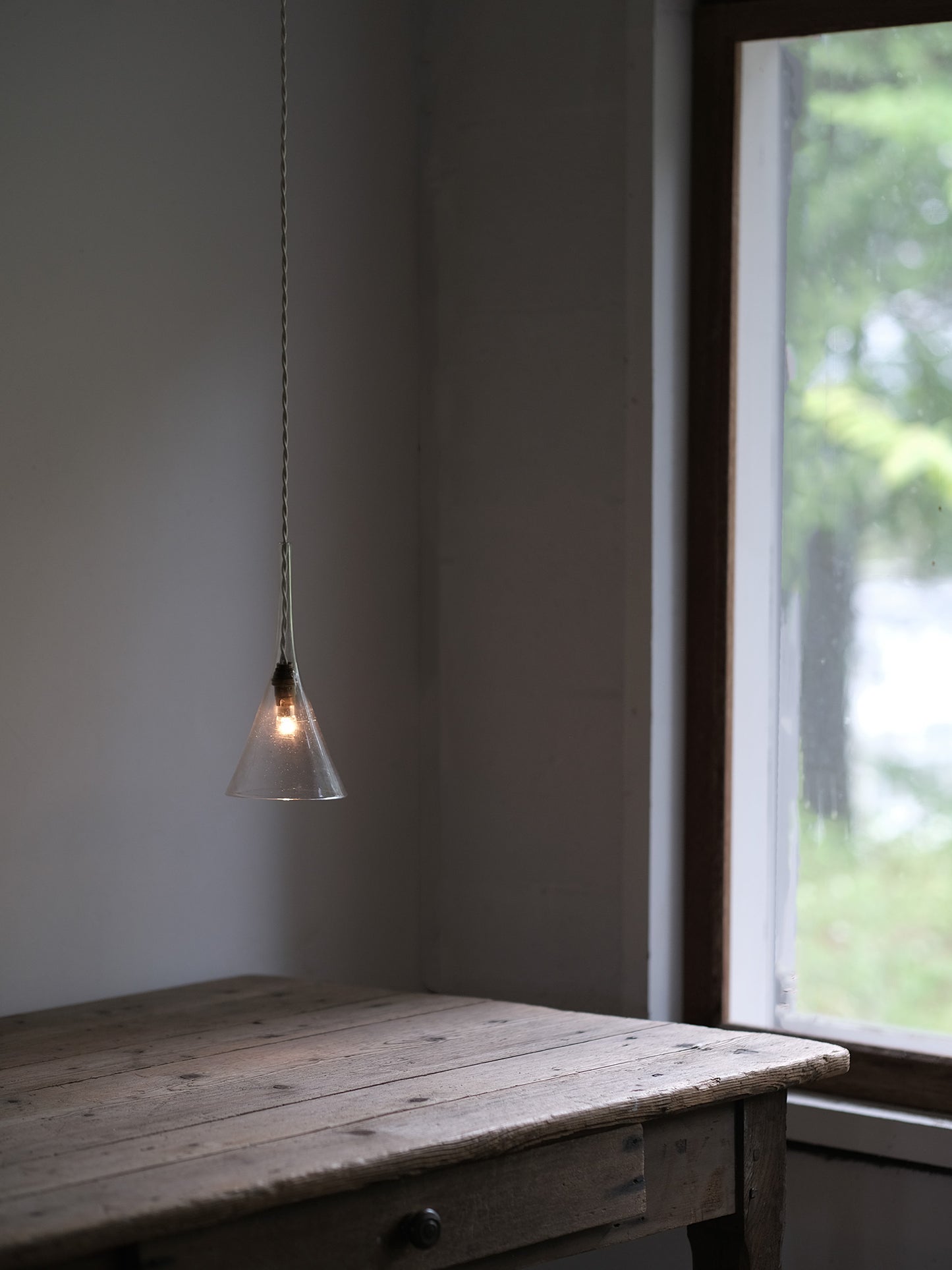 GLASS FUNNEL LAMP FR