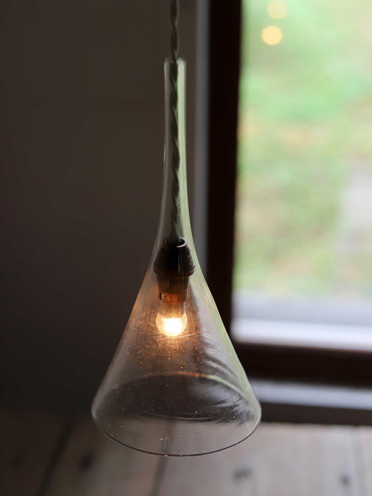 GLASS FUNNEL LAMP FR
