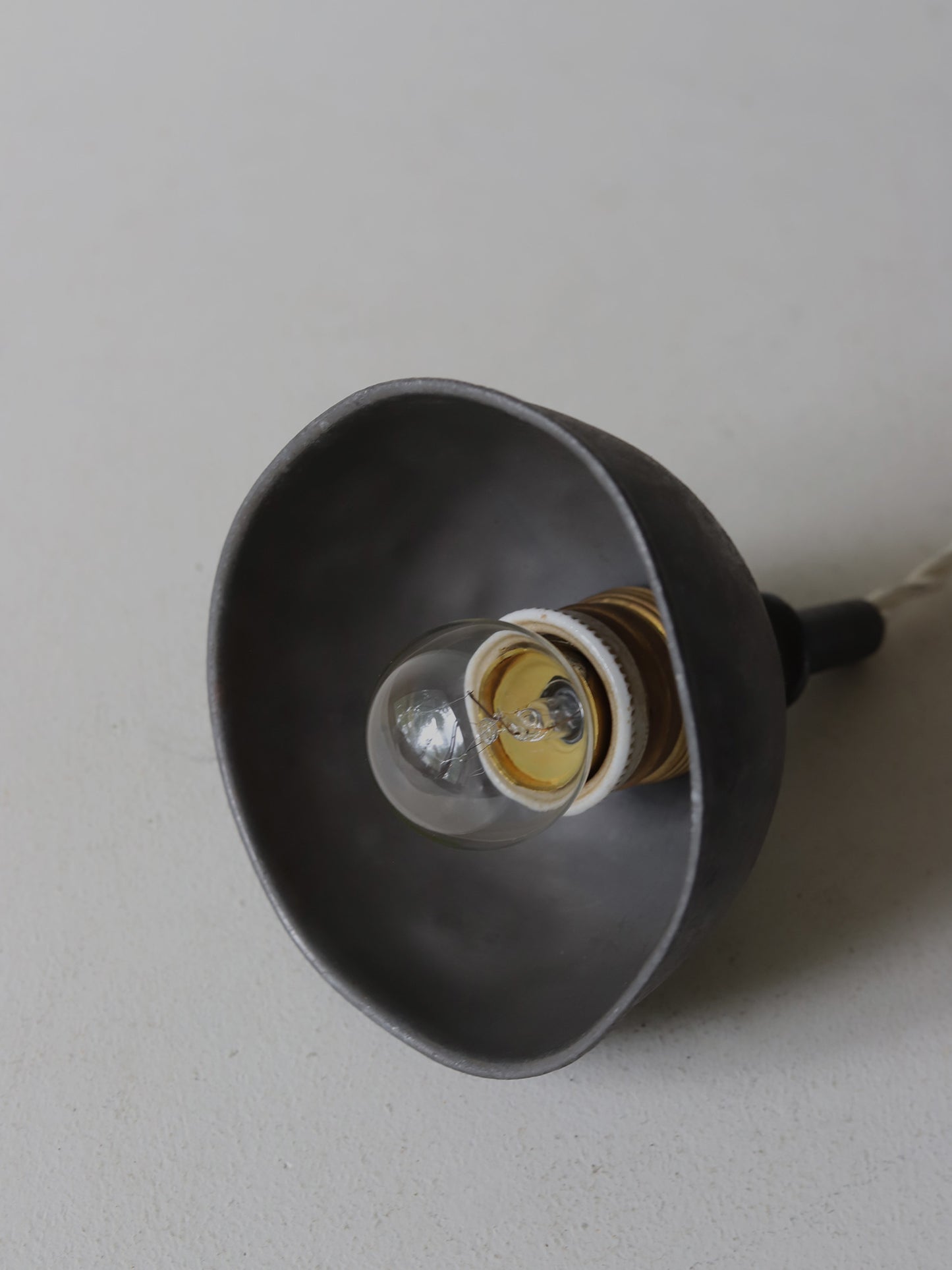 PEWTER FUNNEL LAMP : S