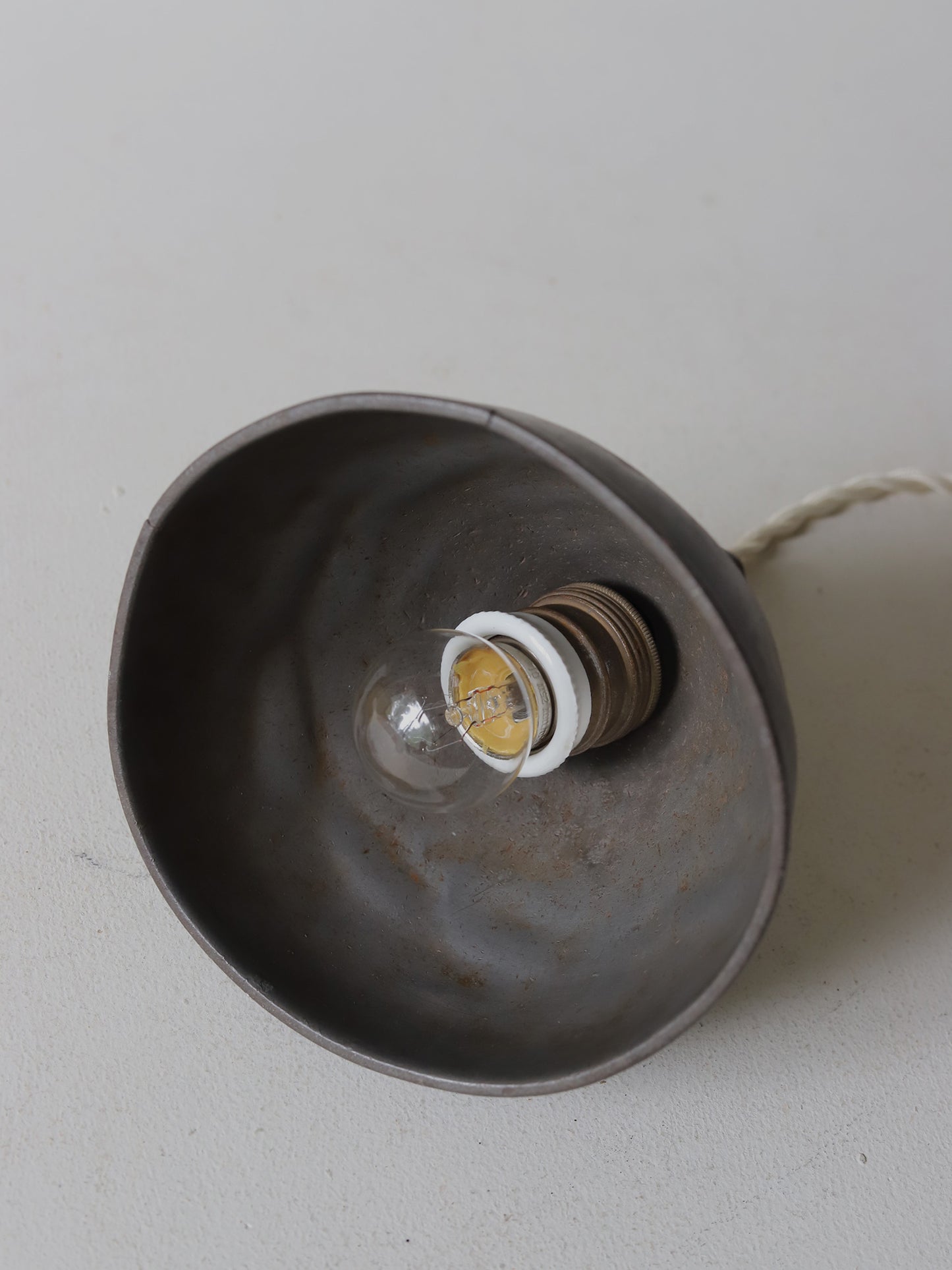 PEWTER FUNNEL LAMP : M