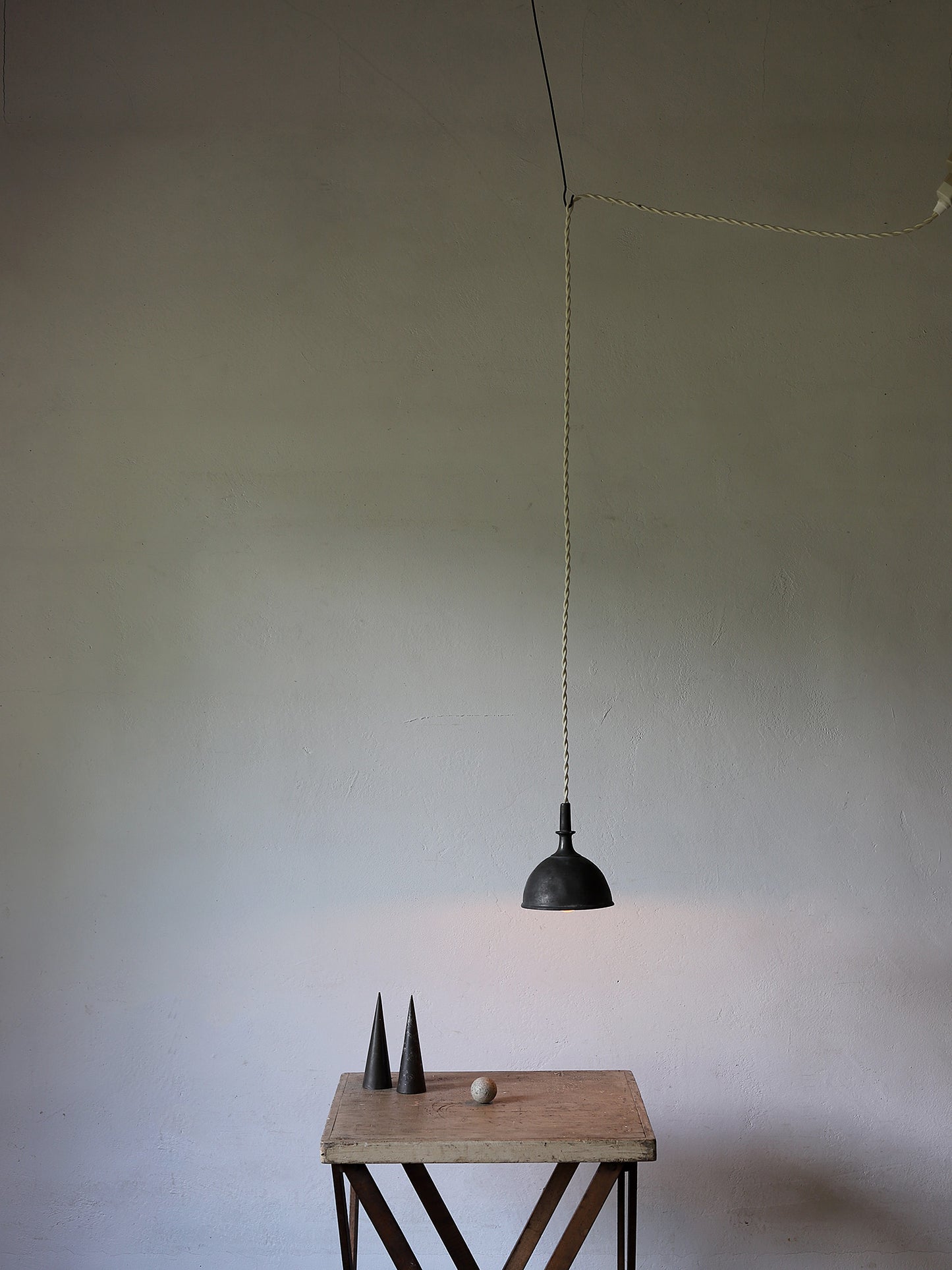 PEWTER FUNNEL LAMP : M