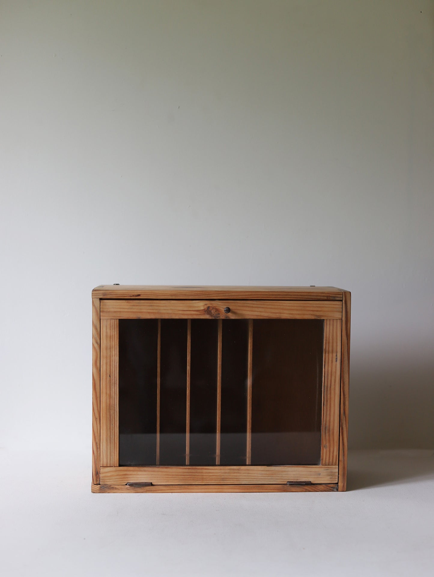 WALL MOUNTED GLASS CABINET
