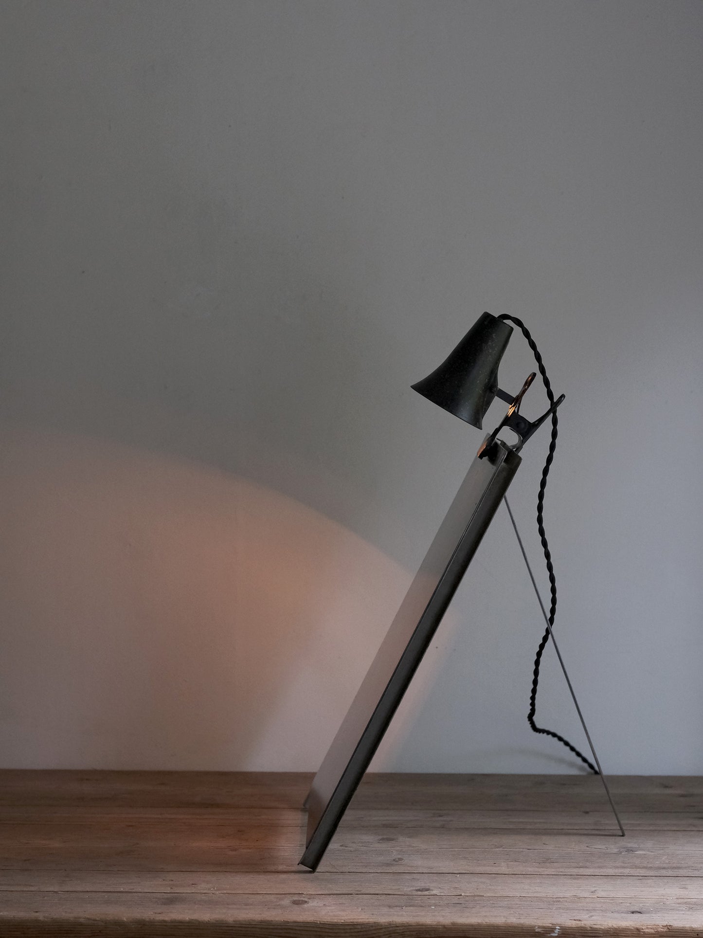 SIGNBOARD LAMP