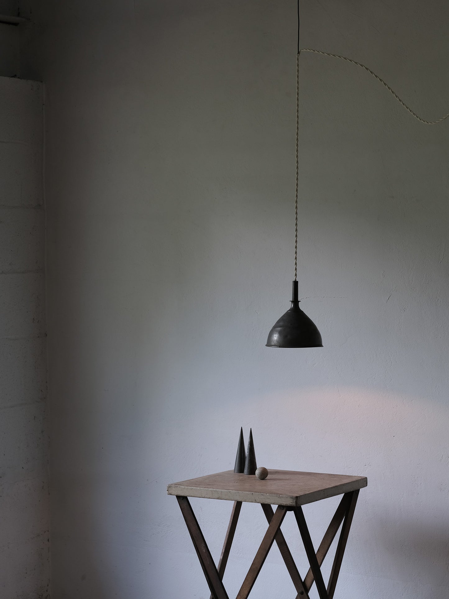 PEWTER FUNNEL LAMP : M