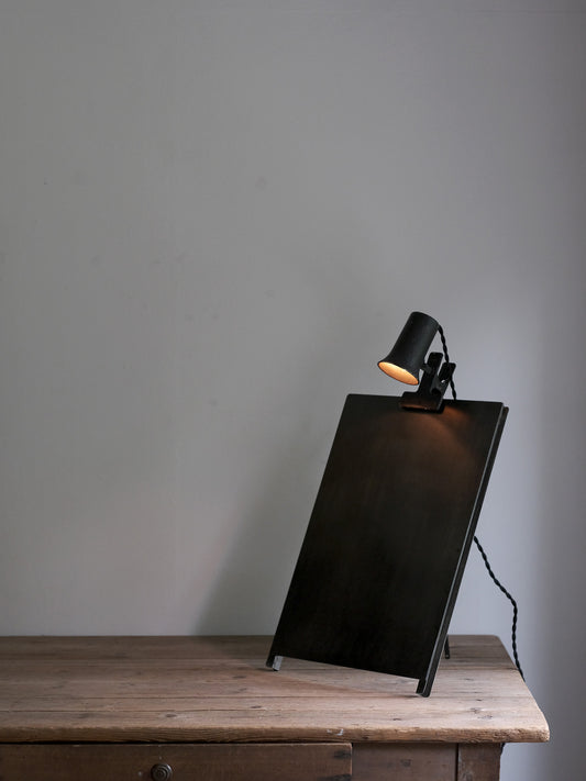 SIGNBOARD LAMP