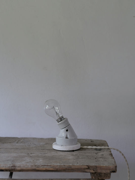 SOCKET LAMP WITH SWITCH : C