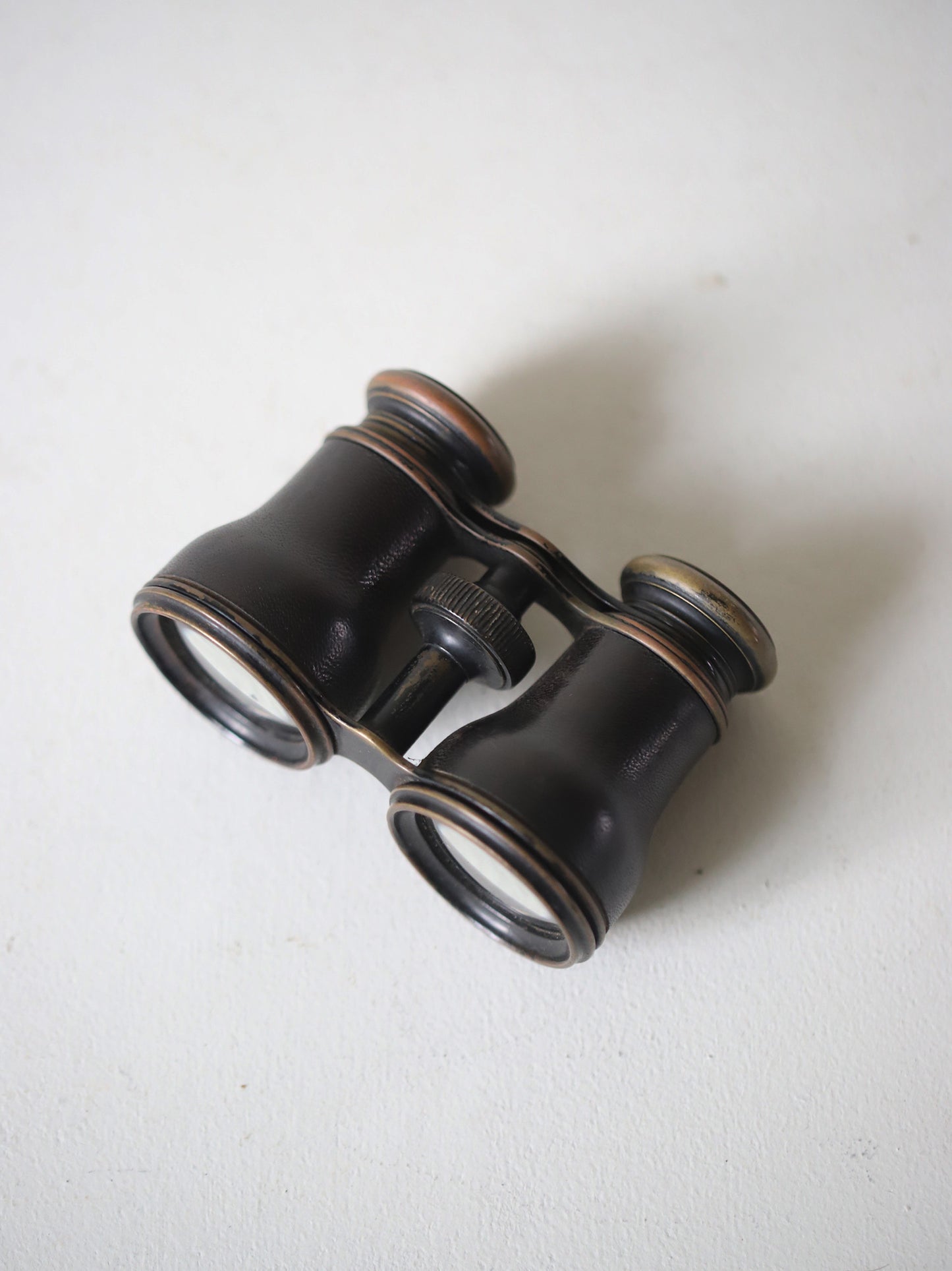 BINOCULARS