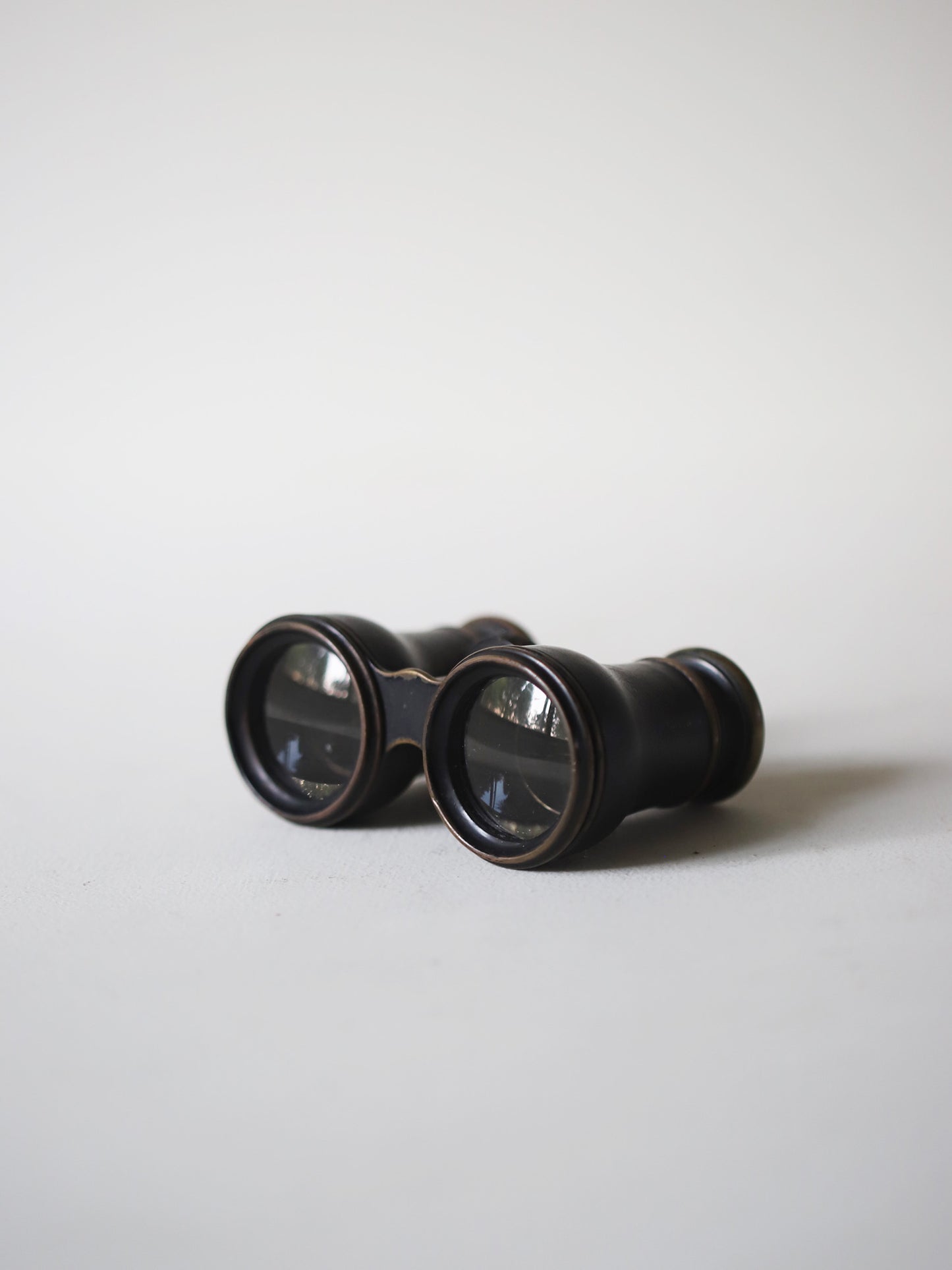 BINOCULARS