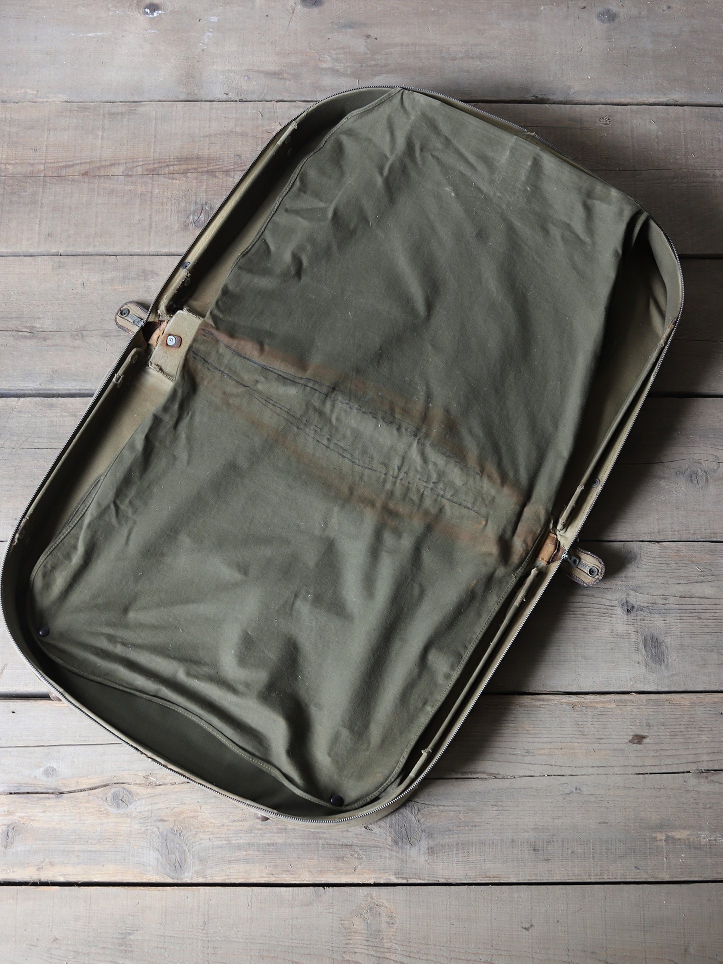 GARMENT BAG