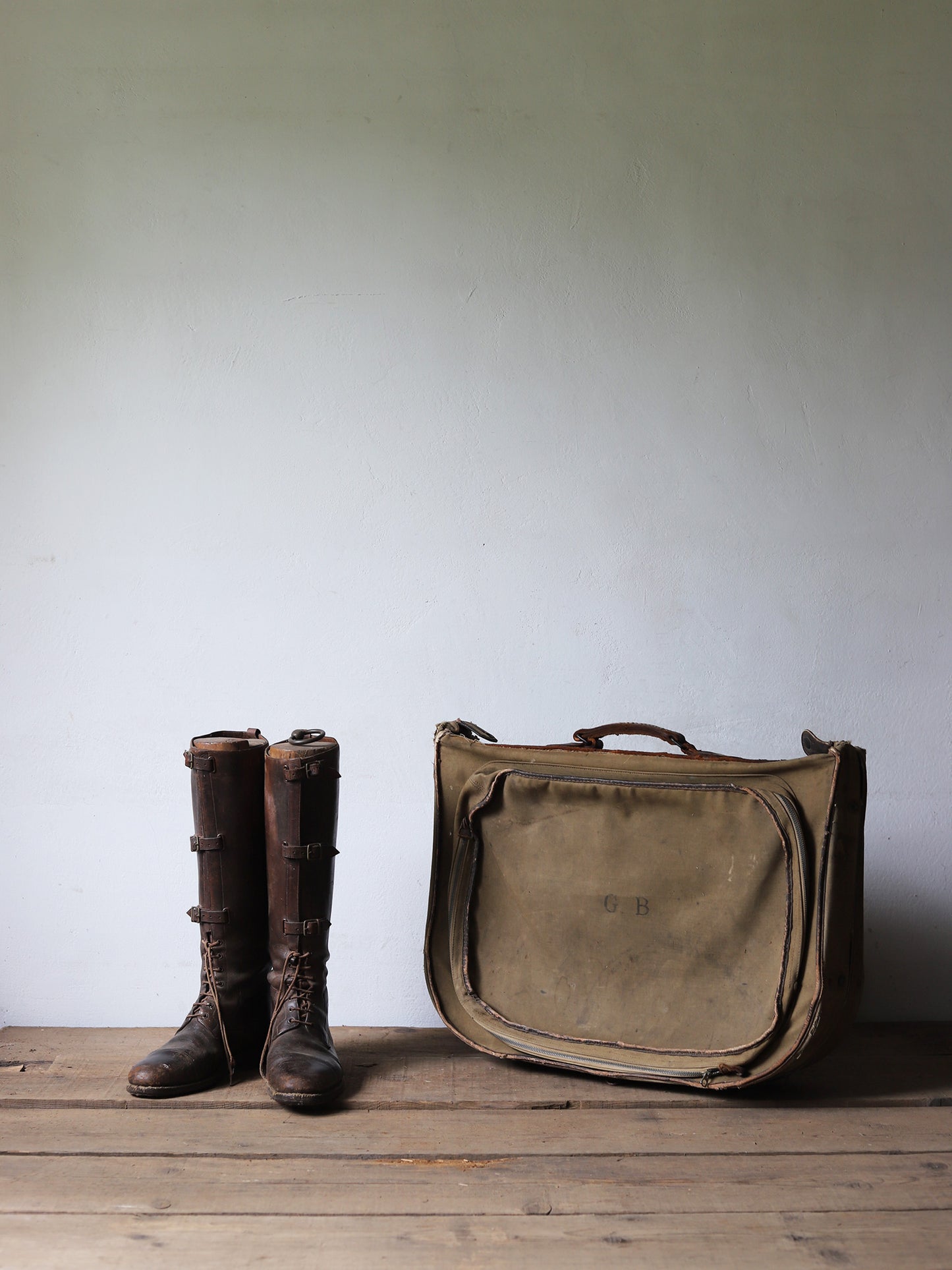GARMENT BAG