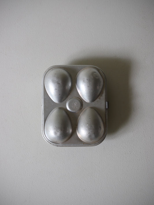 LE GRAND TETRAS EGG CARRY : A