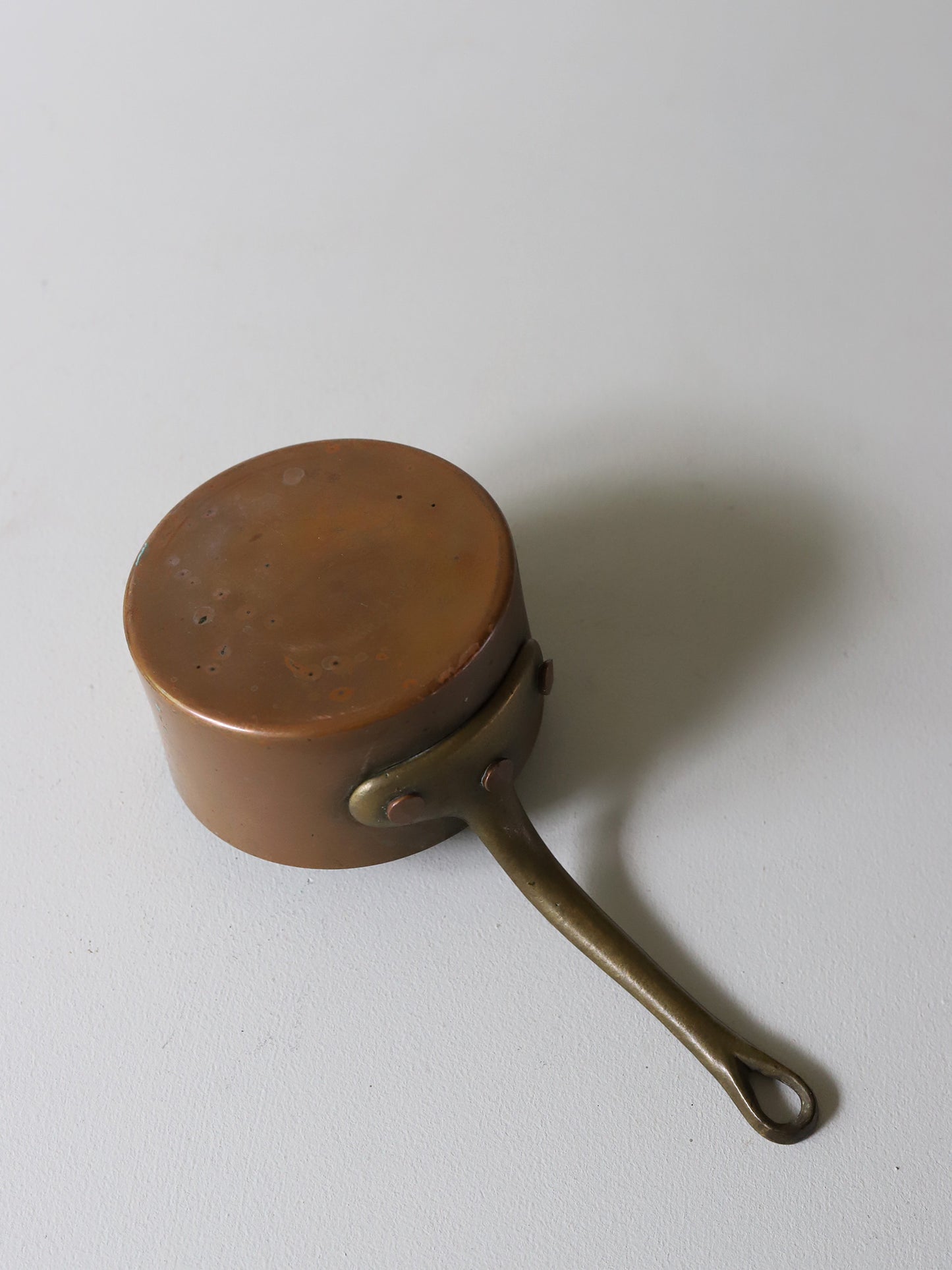 COPPER SMALL POT : B